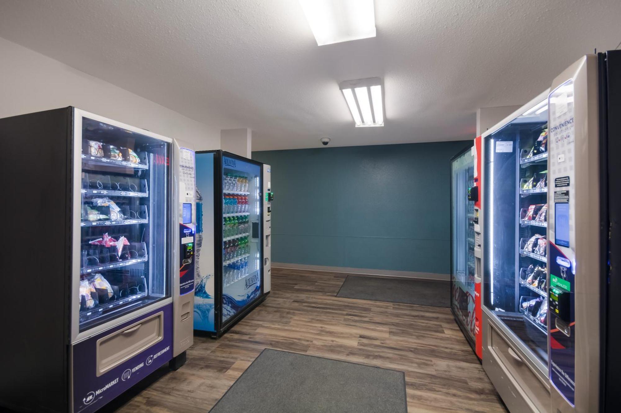 Woodspring Suites Lexington Southeast Экстерьер фото