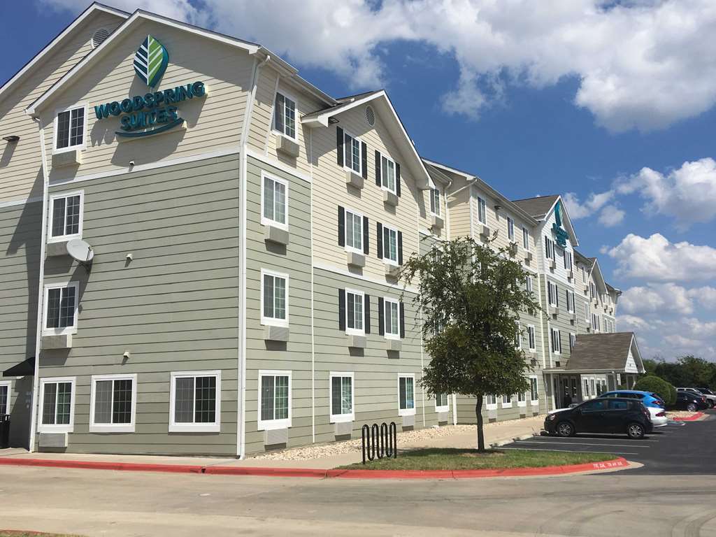 Woodspring Suites Lexington Southeast Экстерьер фото